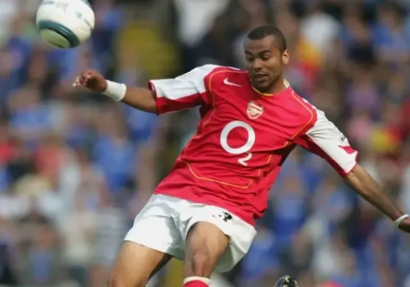 Sự nghiệp của Ashley Cole tại Arsenal