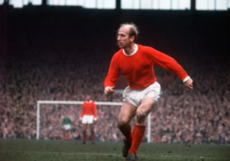 Bobby Charlton số áo