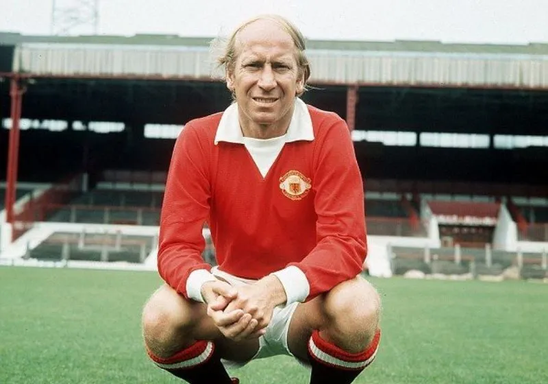 Bobby charlton vị trí
