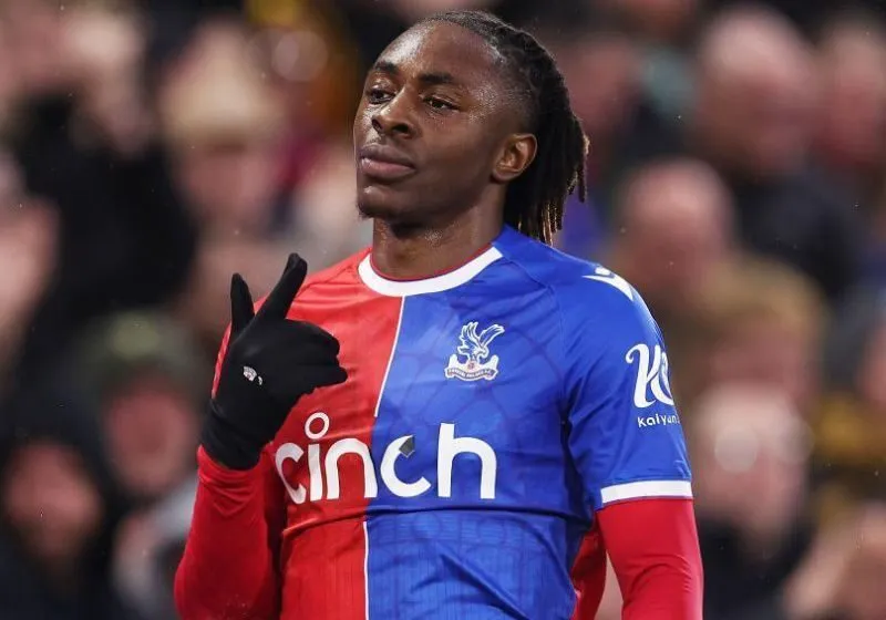 cầu thủ Eberechi Eze