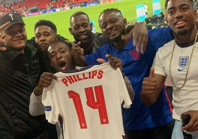 Thành tích của Kalvin Phillips