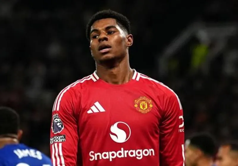 Rashford rời MU