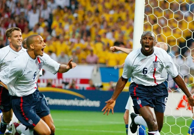 Sol campbell đá cho clb nào