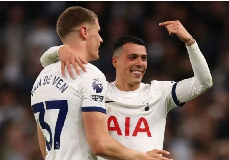 đội hình tottenham fo4